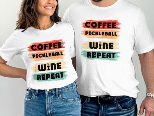 Lustiges T-Shirt Kaffee Pickleball Wein Wiederholen, Perfektes Geschenk für Sport- und Weinliebhaber, Humorvolles Freizeitshirt - Image 4