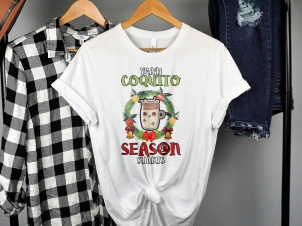Tropisches Coquito Weihnachten T-Shirt, Traditionelles Kokosnuss Urlaubsgetränk Shirt, Festliches Puerto Rico Karibik Tee, Kokos Reisetop - Image 2