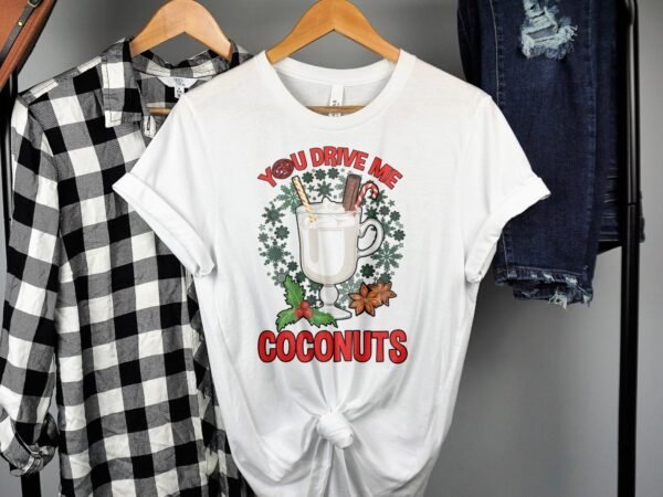 Tropisches Coquito Weihnachten T-Shirt, Traditionelles Kokosnuss Urlaubsgetränk Shirt, Festliches Puerto Rico Karibik Tee, Kokos Reisetop - Image 2