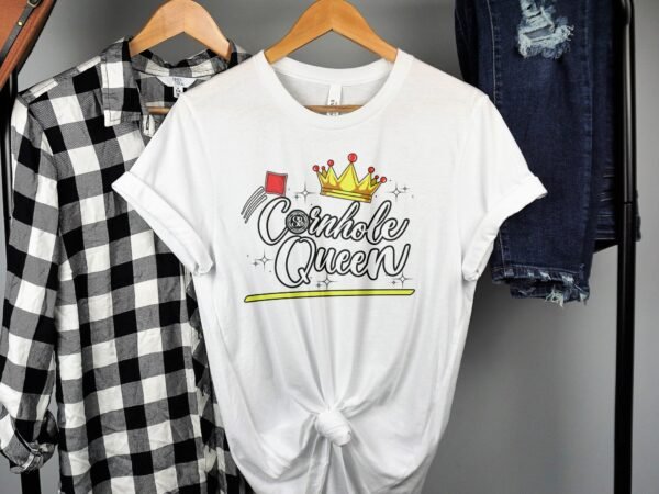 Cornhole Königin Gartenspiel T-Shirt, Camping Freizeitspiel Shirt, Familien Sieger Outfit, Wurfsack Holzbrettspiel Tee, Sommer Outdoor-Spiel - Image 2