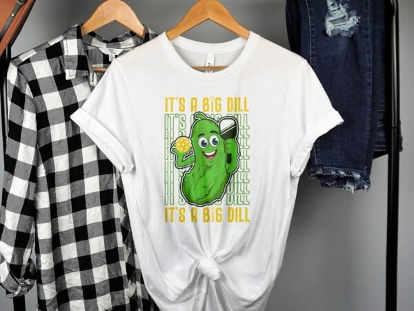 Pickleball Spieler T-Shirt, Geschenk für Sportliebhaber, Originelles Dill-Gurke Motiv Fan Tee, Lustiges Outdoor-Aktivität Sportler Shirt - Image 2