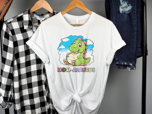 Mama Pregasaurus T-Shirt Werdende Eltern Kleidung Schwangerschaft Shirt Dino Design Babybauch Dinosaurier Cartoon Kleidung Mama Outfit - Image 2