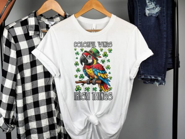 St. Patrick's Day Papagei T-Shirt Irland Papagei Hut Bunte Flügel Klee Papagei Saint Paddy Day Lustig Irisch Papagei Shirt Glücksklee - Image 2