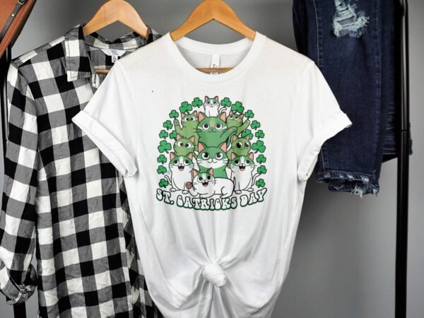 Lustiges St. Patricks Day T-Shirt, Katzen und Hunde T-Shirt, Tierliebhaber Geschenk, St. Catricks Day, Lustige Tiere Kleidung - Image 2