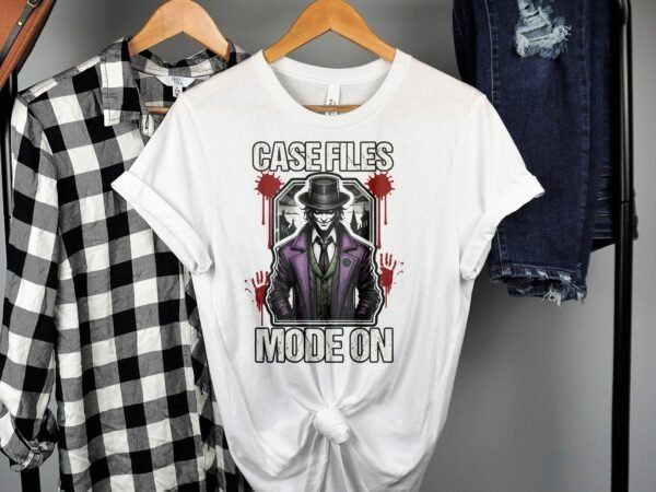 Kriminalfall True Crime T-Shirt, Geheimnis Horror Geschichten für Krimi Fans Tee, Rätsel Verdächtiger Detektiv Top, Joker Ermittlungen Shirt - Image 2