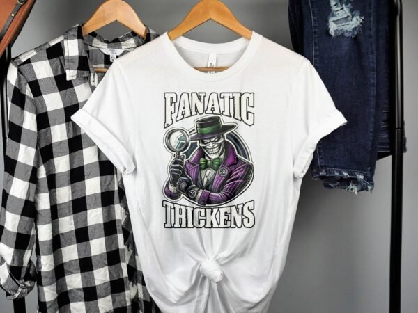 Kriminalfall True Crime T-Shirt, Maskierte Horror Geschichten für Krimi Fans Tee, Rätsel Verdächtiger Detektiv Top, Joker Ermittlungen Shirt - Image 2
