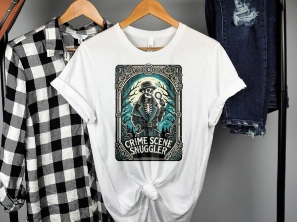 Kriminalfälle Tarot Karten T-Shirt, Mystische Tarotkarten für Krimi Fans Tee, Esoterik Kartenlegen Detektiv Top, Tarotdeck Wahrsager Shirt - Image 2