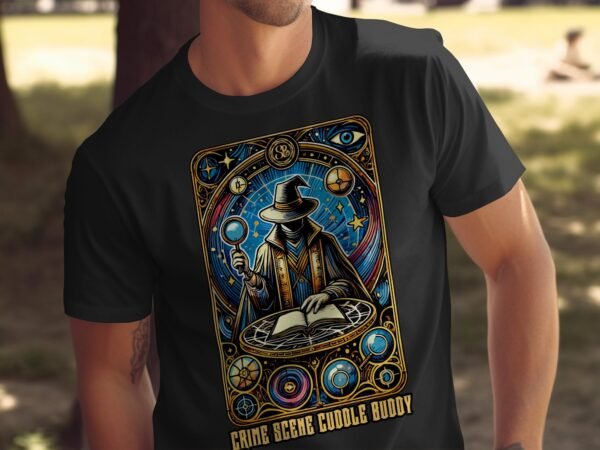 Kriminalfälle Tarot Karten T-Shirt, Mystische Tarotkarten für Krimi Fans Tee, Esoterik Kartenlegen Detektiv Top, Tarotdeck Wahrsager Shirt - Image 5