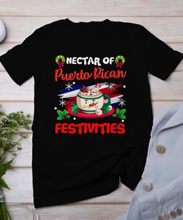 Tropisches Coquito Weihnachten T-Shirt, Traditionelles Kokosnuss Urlaubsgetränk Shirt, Festliches Puerto Rico Karibik Tee, Kokos Reisetop