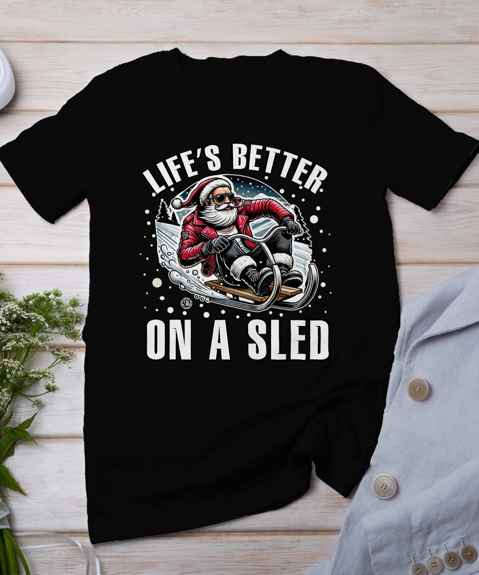 Lustiger Weihnachtself Weihnachtsmann auf Schlitten T Shirt, Retro Santa Claus Schlittschuh Celeb Weihnachtsgeschenk Tee