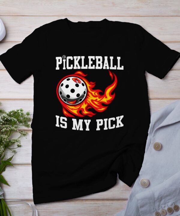 Pickleball Spieler T-Shirt, Geschenk für Sportliebhaber, Einzigartiges Feuerball Motiv Fan Tee, Lustiges Outdoor-Aktivität Team Shirt