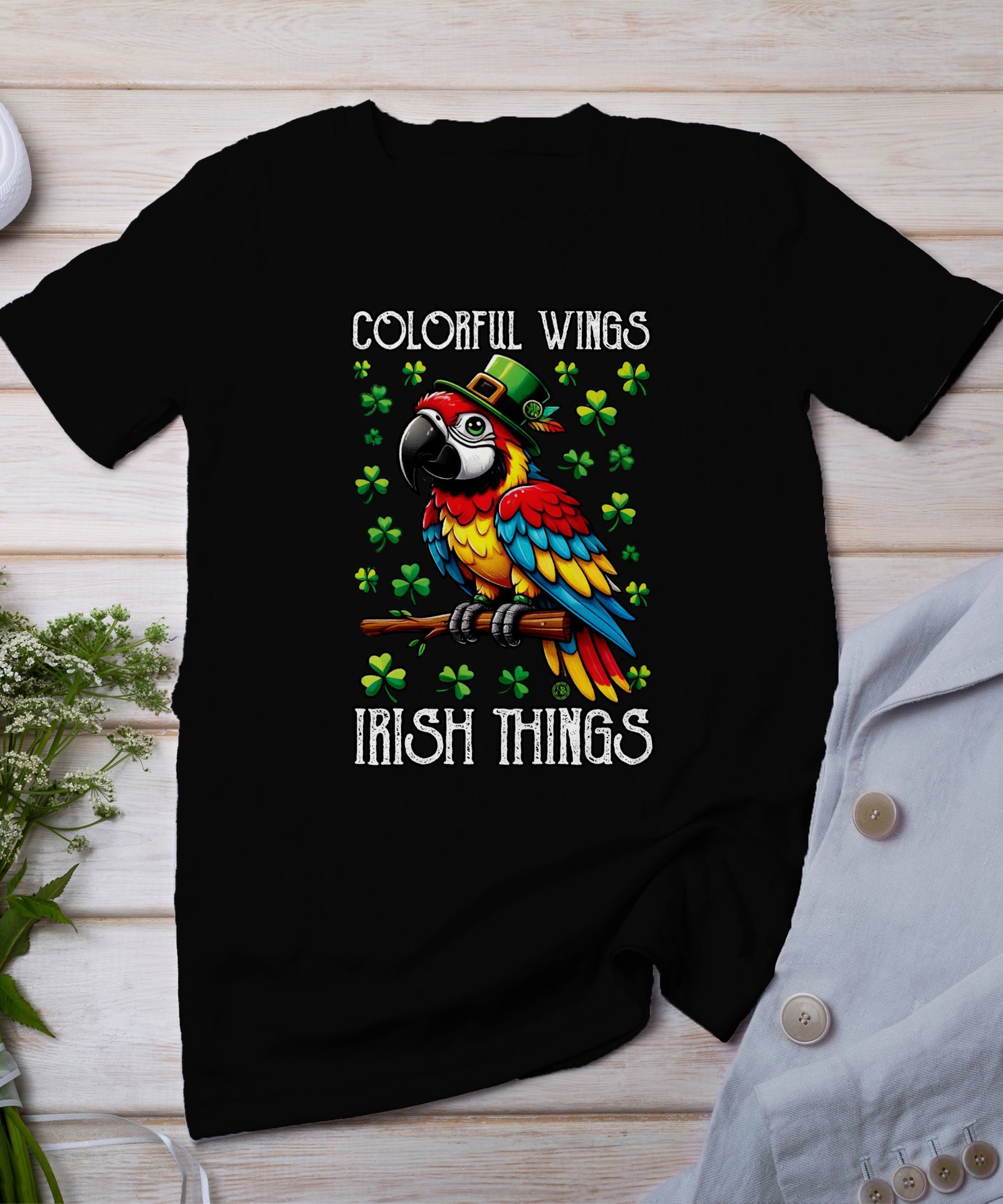 St. Patrick’s Day Papagei T-Shirt Irland Papagei Hut Bunte Flügel Klee Papagei Saint Paddy Day Lustig Irisch Papagei Shirt Glücksklee
