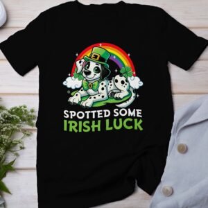 Lustiges Hund T-Shirt, St. Patrick's Day Dalmatiner Shirt, Irischer Glücksbringer, Tierliebhaber Kleeblatt, Buntes Hundemotiv