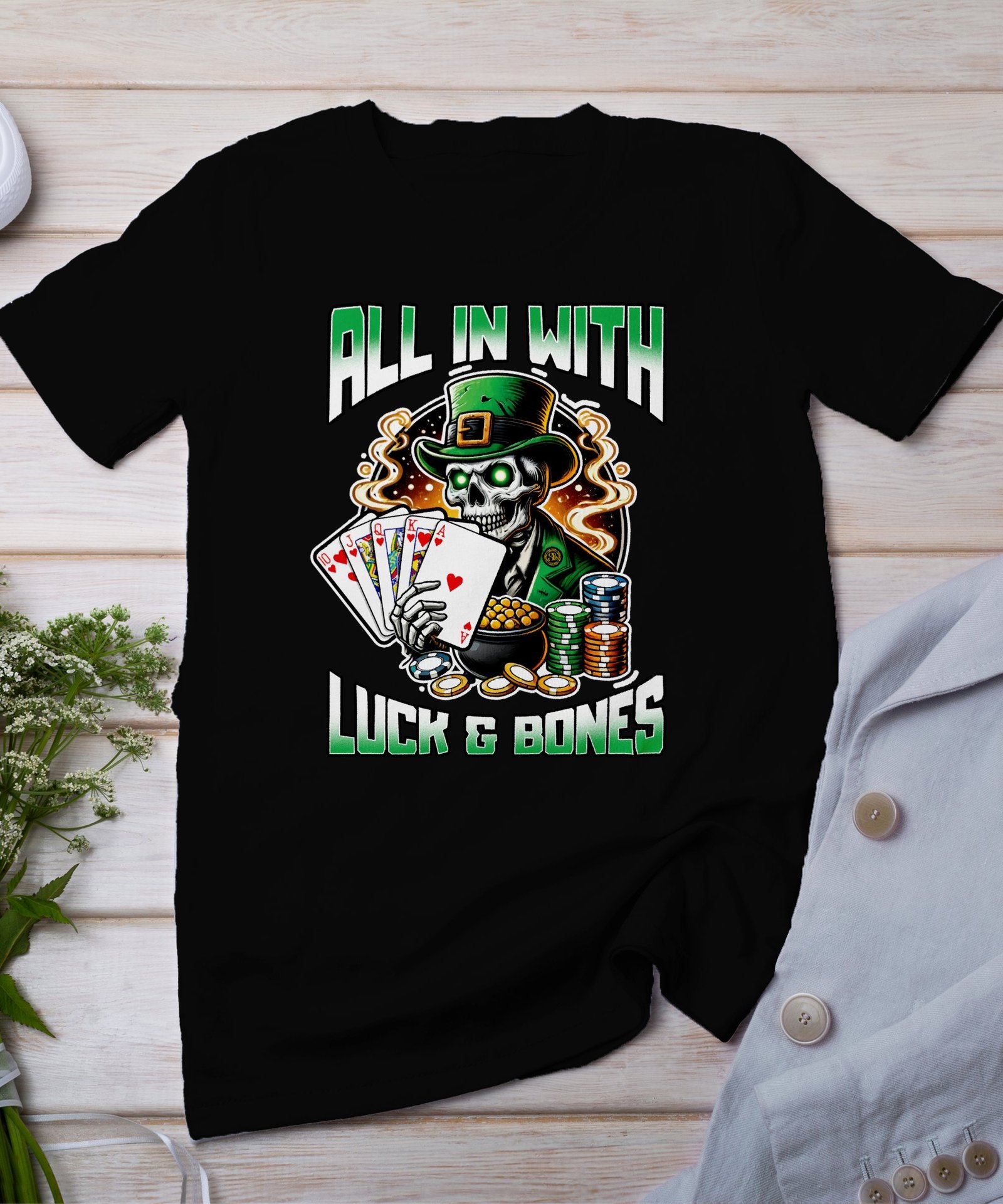 St. Patricks Day Poker T-Shirt, Casino Card Game Shirt, Lustiger Skelett Vintage Druck, All In With Luck And Bones, Geschenkidee