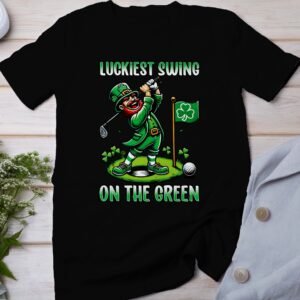 Glücklichster Schwung auf dem Grün, Lustiges Golf T-Shirt, St. Patrick's Day Geschenk Tee, Irisches Golfspiel, Shamrock Golf Shirt