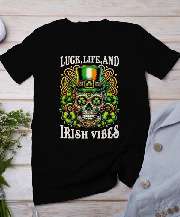 Lustiges Totenkopf Design, Lustiges Irisches Glück Design, Totenkopf mit Kleeblatt Design, St Patrick's Day Design