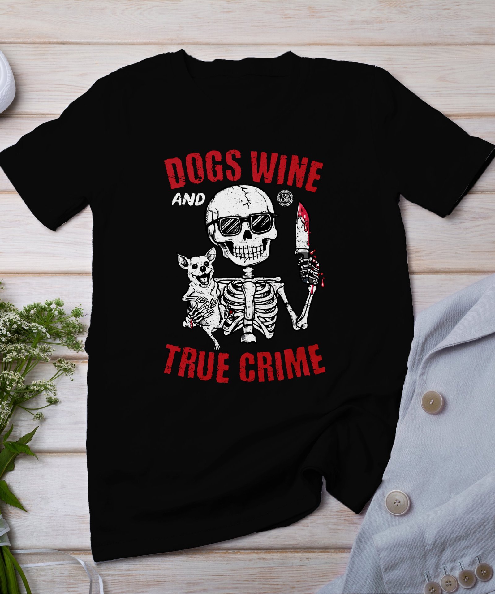 Kriminalfälle True Crime T-Shirt, Wein Horror Geschichten für Krimi Fans Tee, Skelett mit Detektiv Hund Top, Ermittlungen Motiv Shirt