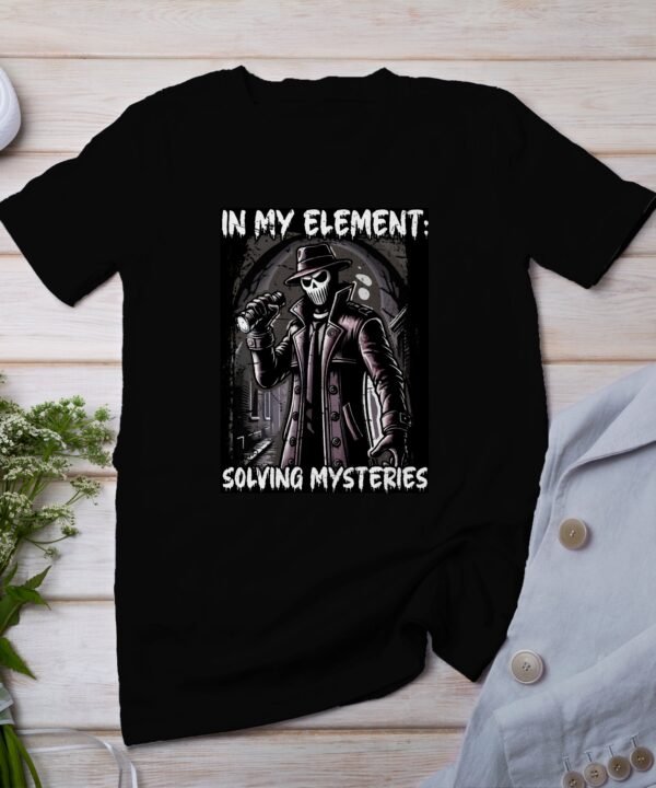 Kriminalfälle True Crime T-Shirt, Mystisches Lösen von Horror Geschichten für Krimifans Tee, Maskiertes Detektiv Top, Ermittlungen Shirt