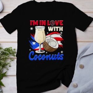 Tropisches Coquito Weihnachten T-Shirt, Traditionelles Kokosnuss Urlaubsgetränk Shirt, Festliches Puerto Rico Karibik Tee, Kokos Reisetop